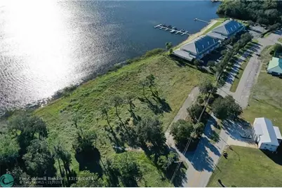 1040  Lake June Rd, Lake Placid, FL 33852 - Photo 4