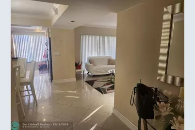 4160  Inverrary Dr, Unit #311, Lauderhill, FL 33319 - Photo 8