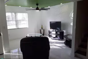 3810 SW 52nd Ave, Hollywood, FL 33023 - Photo 2