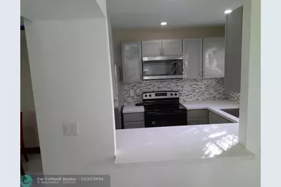 3810 SW 52nd Ave, Hollywood, FL 33023 - Photo 6