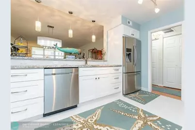 1147  Hillsboro Mile, Unit #209, Hillsboro Beach, FL 33062 - Photo 6