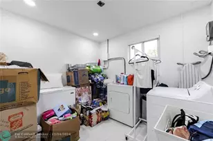 131 NW 72nd Way, Hollywood, FL 33024 - Photo 18