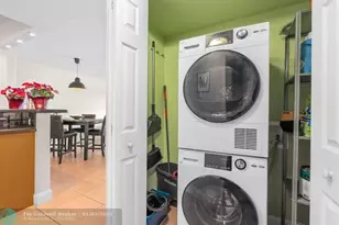 130 S Shore Dr, Miami Beach, FL 33141 - Photo 16