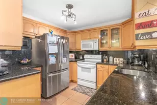 130 S Shore Dr, Miami Beach, FL 33141 - Photo 10