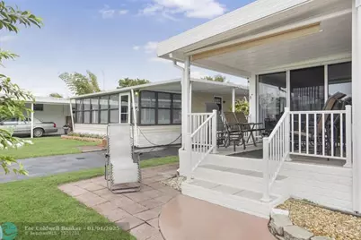 5670 SW Cypress Dr, Fort Lauderdale, FL 33312 - Photo 14