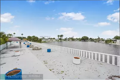 5670 SW Cypress Dr, Fort Lauderdale, FL 33312 - Photo 50