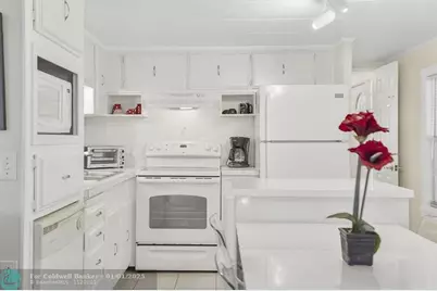 5670 SW Cypress Dr, Fort Lauderdale, FL 33312 - Photo 2