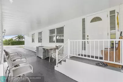 5670 SW Cypress Dr, Fort Lauderdale, FL 33312 - Photo 40