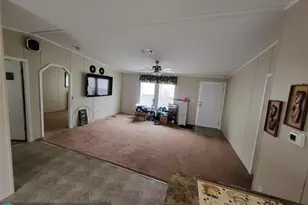 1057 Blue Heron, Moore Haven, FL 33471 - Photo 4