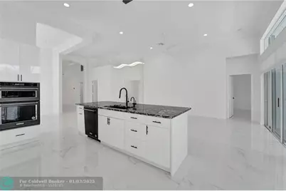 7867  Monarch Ct, Delray Beach, FL 33446 - Photo 4