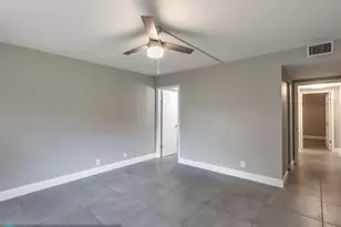 890 N Federal Hwy, Lantana, FL 33462 - Photo 16