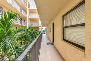 890 N Federal Hwy, Lantana, FL 33462 - Photo 2