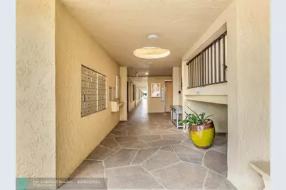 890 N Federal Hwy, Unit #211, Lantana, FL 33462 - Photo 1