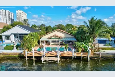 305 S Riverside Dr, Pompano Beach, FL 33062 - Photo 2