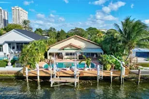 305 S Riverside Dr, Pompano Beach, FL 33062 - Photo 2