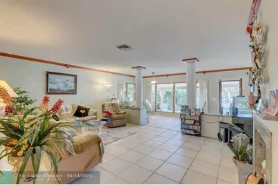 305 S Riverside Dr, Pompano Beach, FL 33062 - Photo 14