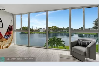 3107  Cambridge E, Unit #3107, Deerfield Beach, FL 33442 - Photo 1