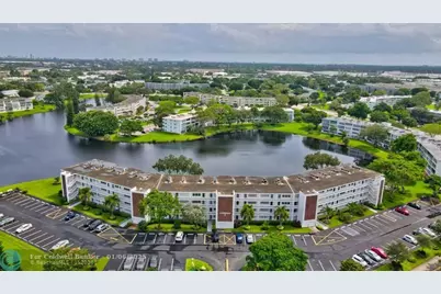 3107  Cambridge E, Unit #3107, Deerfield Beach, FL 33442 - Photo 4