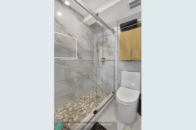 3107  Cambridge E, Unit #3107, Deerfield Beach, FL 33442 - Photo 34