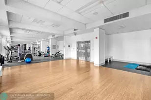 2801 NE 183rd St, Aventura, FL 33160 - Photo 32