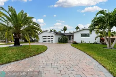 2400 NE 18th Ave, Wilton Manors, FL 33305 - Photo 1