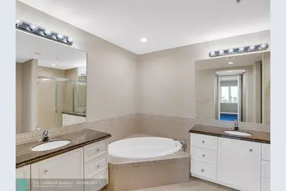 14  Harbour Isle Dr, Unit #Ph4, Fort Pierce, FL 34949 - Photo 28