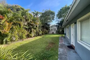 35 NE 3rd St, Dania Beach, FL 33004 - Photo 18