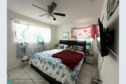 578  Tallulah Rd, Lake Worth, FL 33462 - Photo 6