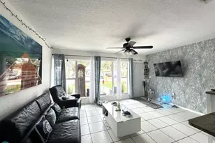 578 Tallulah Rd, Lake Worth, FL 33462 - Photo 4