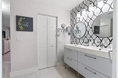 21215  Lago Cir, Unit #F, Boca Raton, FL 33433 - Photo 18