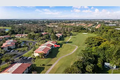 21215  Lago Cir, Unit #F, Boca Raton, FL 33433 - Photo 6