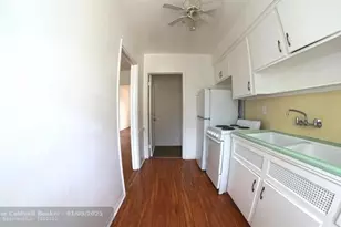 723 NE 91st St, Miami Shores, FL 33138 - Photo 10
