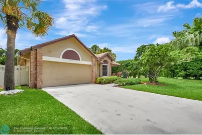 8071  Popash Court, Boynton Beach, FL 33472 - Photo 2