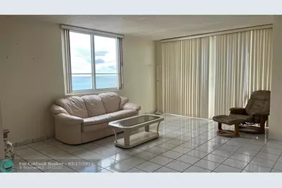 5005  Collins Ave, Unit #1210, Miami Beach, FL 33140 - Photo 8