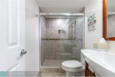 2731 NE 14th Street Cswy, Unit #605, Pompano Beach, FL 33062 - Photo 14