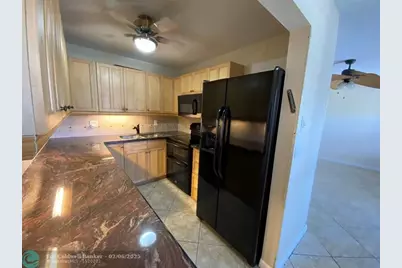 2019  Cambridge A, Unit #2019, Deerfield Beach, FL 33442 - Photo 1