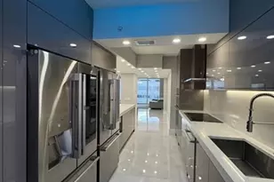 2051 SE 3rd St, Deerfield Beach, FL 33441 - Photo 4