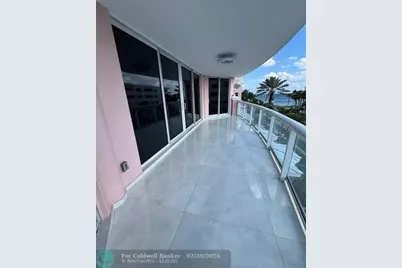 2051 SE 3rd St, Unit #406, Deerfield Beach, FL 33441 - Photo 2
