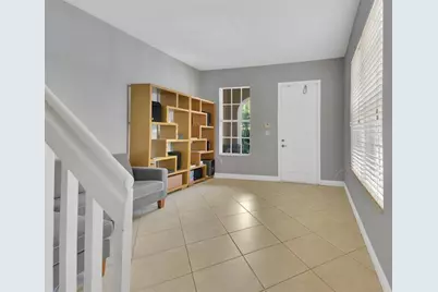 6927  Julia Gardens Dr, Coconut Creek, FL 33073 - Photo 4