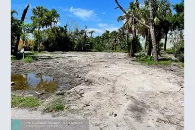 1722  Windward Way, Sanibel, FL 33957 - Photo 1