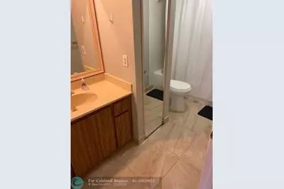 1204  12th Way, West Palm Beach, FL 33407 - Photo 8