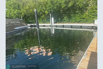 19777 E Country Club Dr, Aventura, FL 33180 - Photo 2