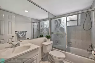 4270 NW 40th St, Lauderdale Lakes, FL 33319 - Photo 32