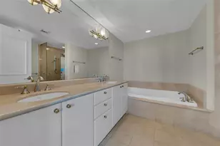 2110 N Ocean Blvd, Fort Lauderdale, FL 33305 - Photo 16