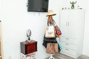 1147 SW 7th Ave, Florida City, FL 33034 - Photo 18