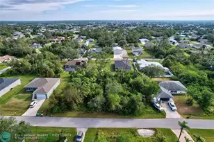 861 Red Bay, Port Charlotte, FL 33948 - Photo 4