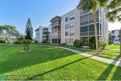 3551  Inverrary Dr, Unit #404, Lauderhill, FL 33319 - Photo 26