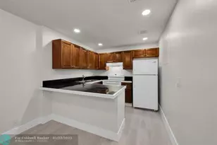 10835 NW 45th St, Coral Springs, FL 33065 - Photo 4