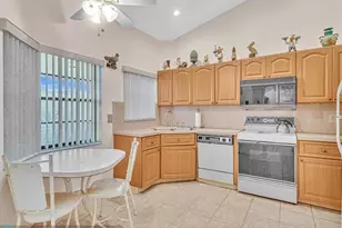 5833 Parkwalk Dr, Boynton Beach, FL 33472 - Photo 18