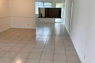 1040 Twin Lakes Dr, Coral Springs, FL 33071 - Photo 4